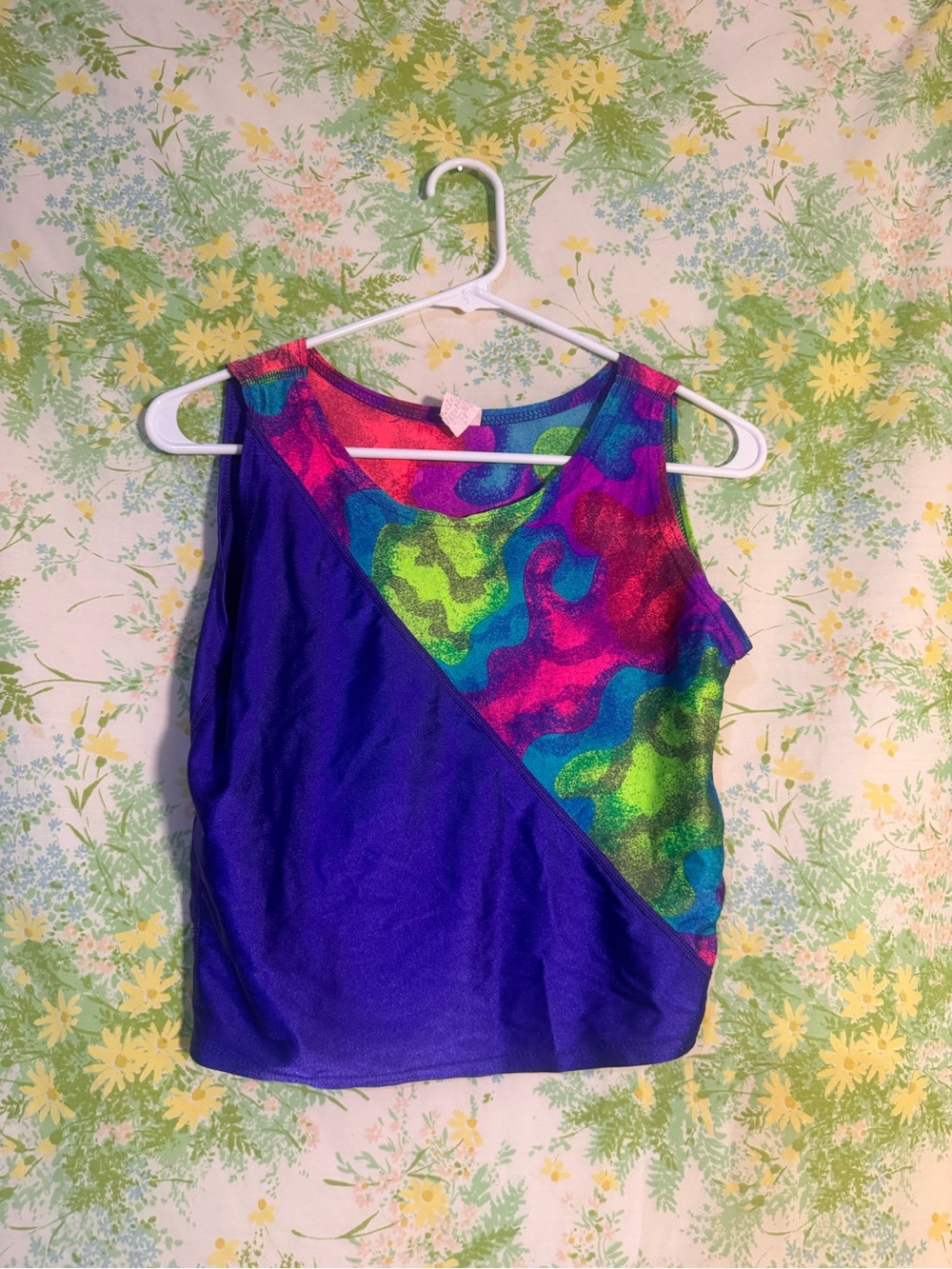 Vintage retro 80s size small women’s work out top